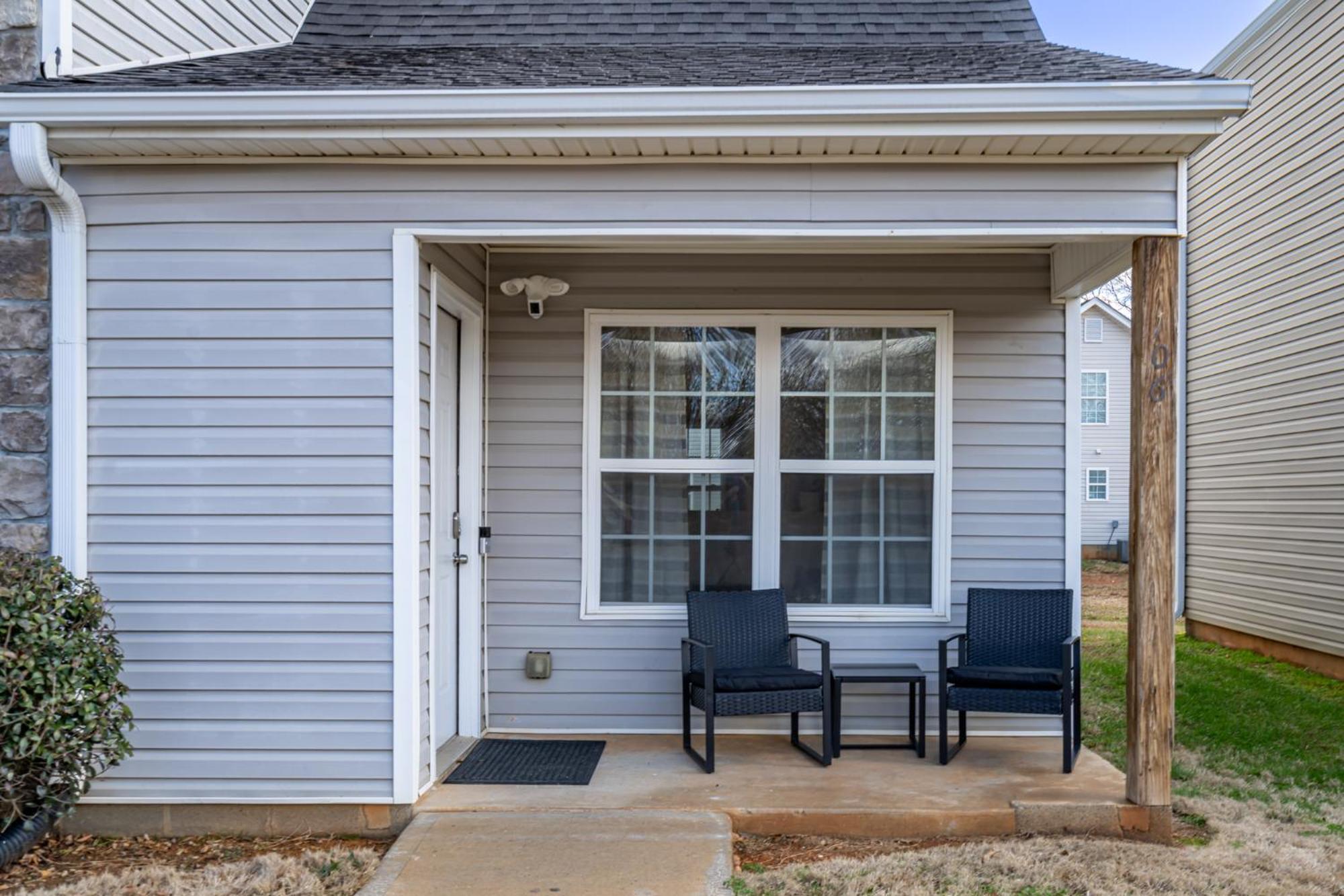 Budget-Friendly 4Br Retreat Near Dt Cartersville Exterior photo